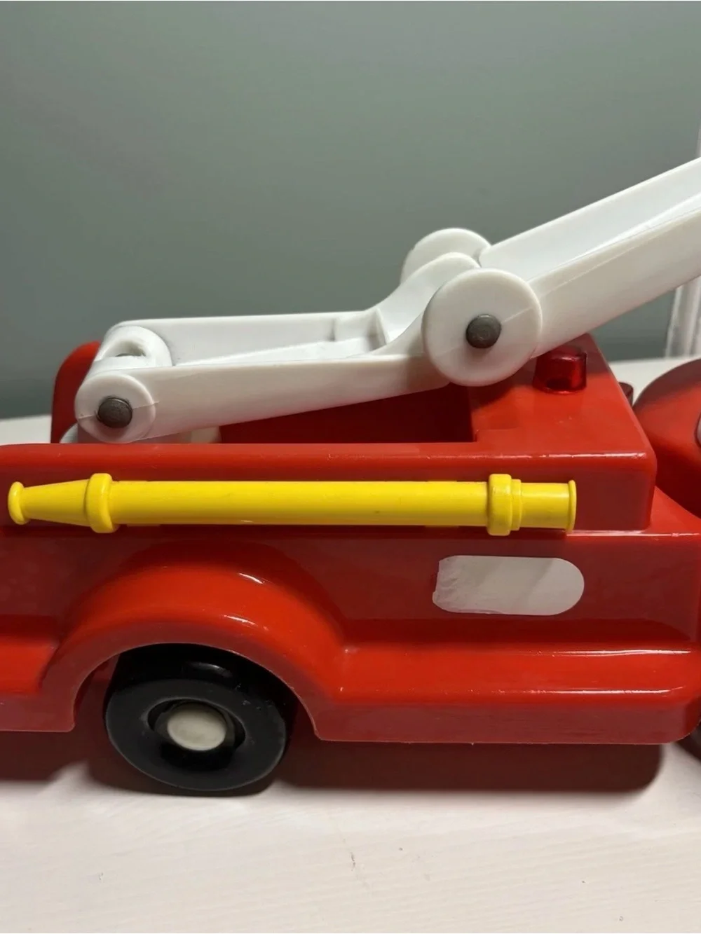 Little Tikes Toddle Tots Fire Engine Fire Truck Vintage Firetruck Toy